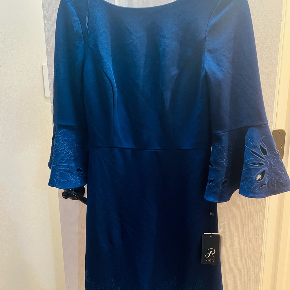 Women's Adrianna Papell Knit Crepe size 2 - Picture 3 of 6
